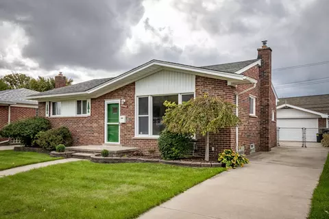 29313 Elmwood, Saint Clair Shores, MI 48081