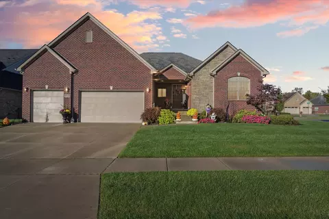 3756 Milano Crt Ct, Rochester Hills, MI 48307