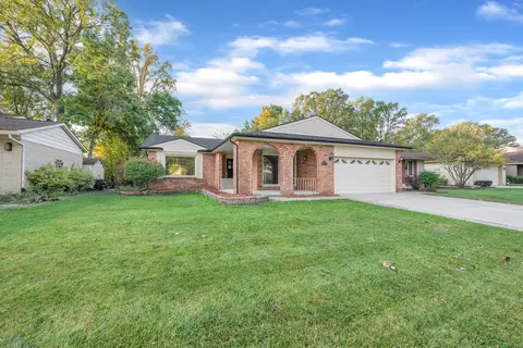 44049 Westminister Way, Canton, MI 48187