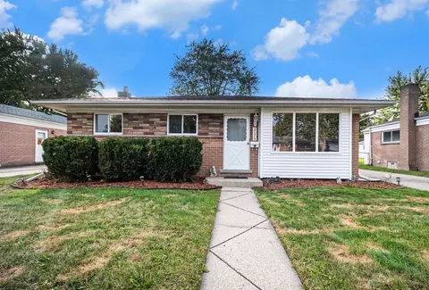 27215 Wagner Dr, Warren, MI 48093