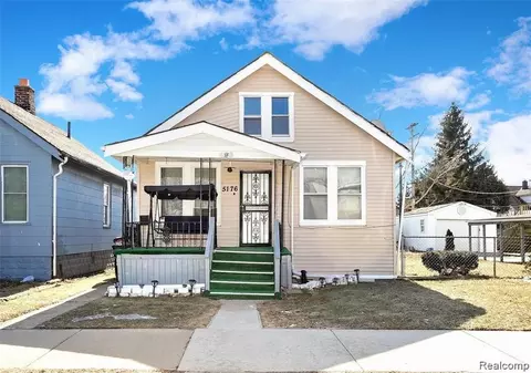 5176 Talbot St, Hamtramck, MI 48212