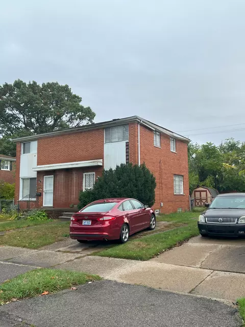 8843 Pembroke Ave, Detroit, MI 48221
