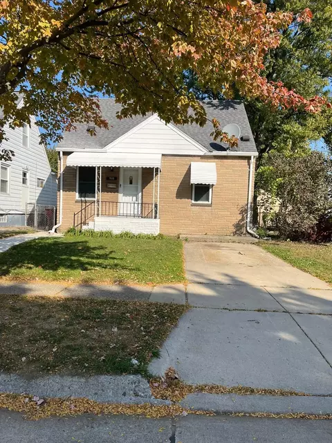7535 Standard, Center Line, MI 48015