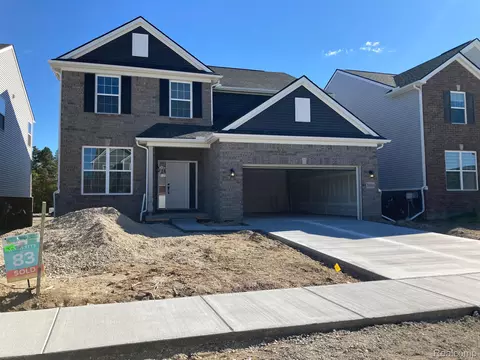20884 Calabrese Dr, Lyon, MI 48178