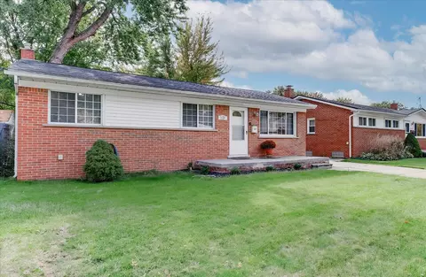 1624 Beaupre Ave, Madison Heights, MI 48071