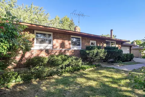 3650 Breaker St, Waterford, MI 48329