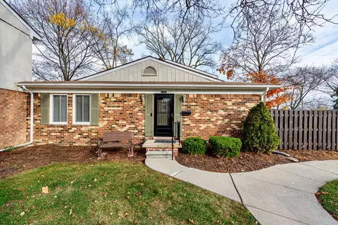 1745 Wickham St, Royal Oak, MI 48073
