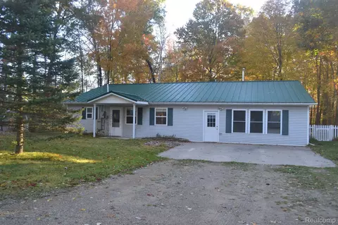 6375 Joanne St, Garfield, MI 48632