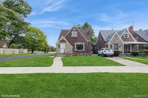 17214 Ward St, Detroit, MI 48235