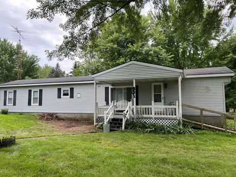 1950 Haverhill Dr, Elba, MI 48446
