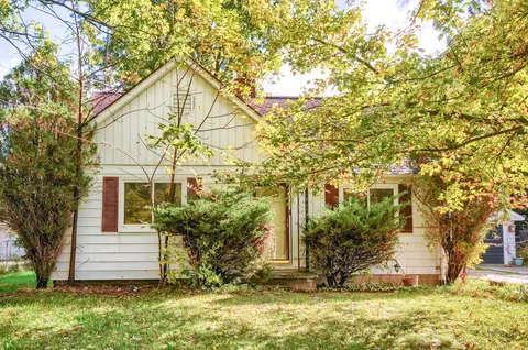 2283 Howe Rd, Burton, MI 48519