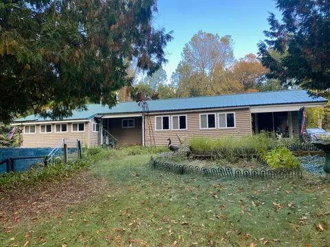 3979 Haines Rd, Arcadia, MI 48412