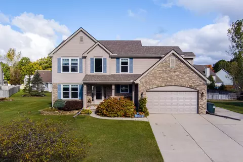 5209 Concordia Dr, Grand Blanc, MI 48439