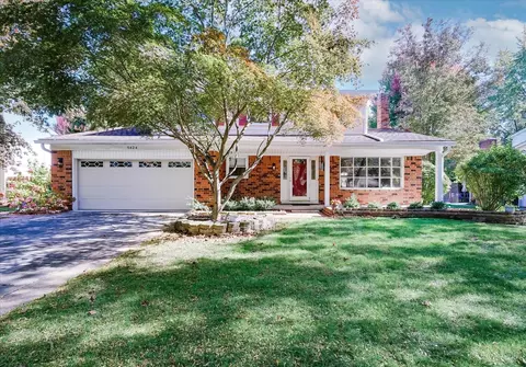5424 Patterson Dr, Troy, MI 48085