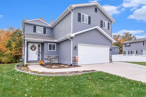 289 Fountain Park Dr, Waterford, MI 48327