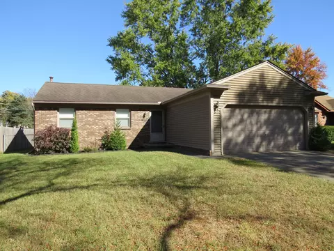 12969 Beresford Dr, Sterling Heights, MI 48313