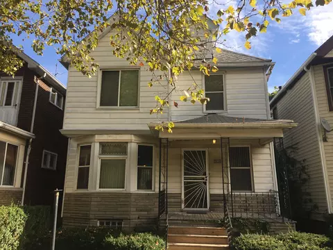 5938 Seminole St, Detroit, MI 48213