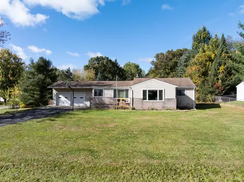 6325 Gulick Rd, Independence, MI 48346