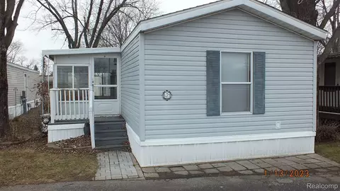 7 Ruby, Monroe, MI 48162