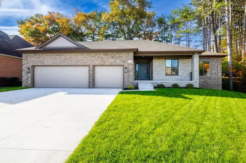 1779 Troon, Oxford, MI 48371