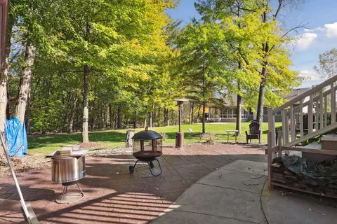 38450 Warren Rd, Westland, MI 48185