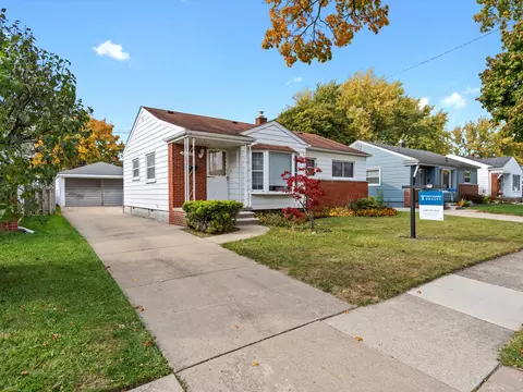 28355 Alger Blvd, Madison Heights, MI 48071