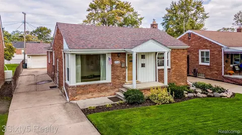 1846 Michigan Blvd, Lincoln Park, MI 48146