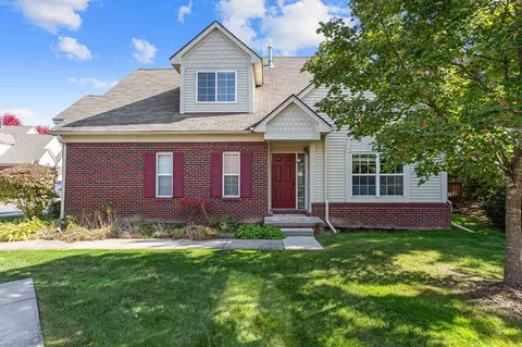 23987 Noble Dr #21, Farmington Hills, MI 48336