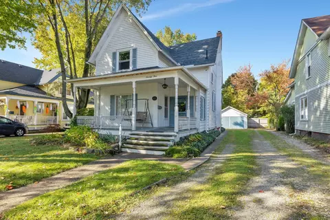 74 Miller St, Mount Clemens, MI 48043