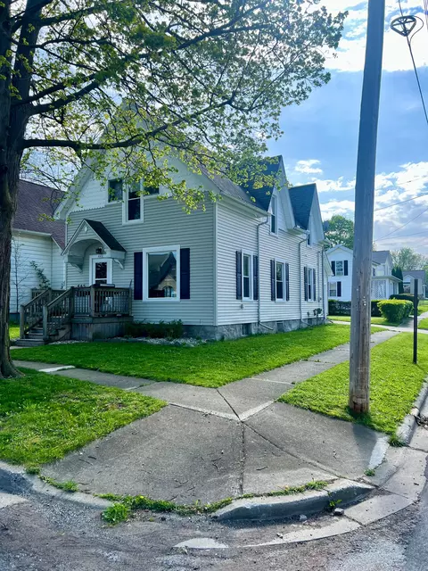445 N Monroe St, Lapeer, MI 48446