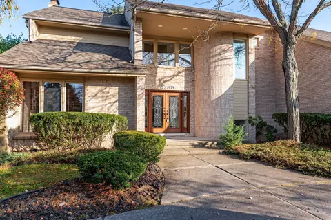 4795 Paisley, West Bloomfield, MI 48322
