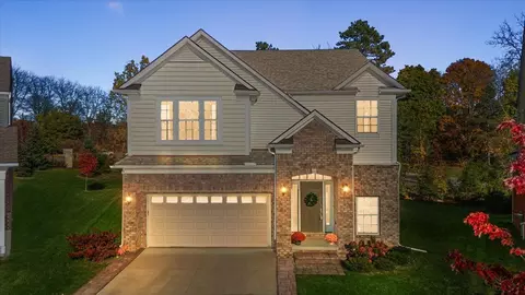 18835 Denali Cir, Northville, MI 48168