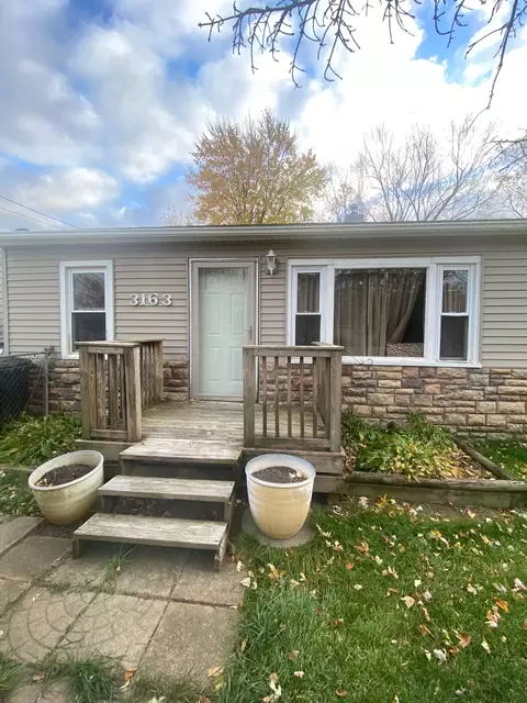 3163 W Gracelawn Ave, Mount Morris, MI 48504
