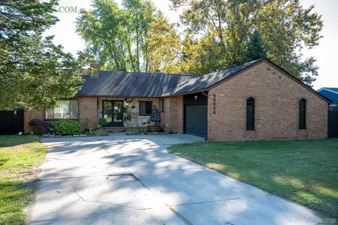 45324 Fielding St, Macomb, MI 48042