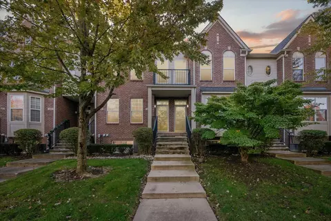 630 Superior Pkwy, Westland, MI 48185