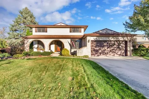 7120 Woonsocket St, Canton, MI 48187