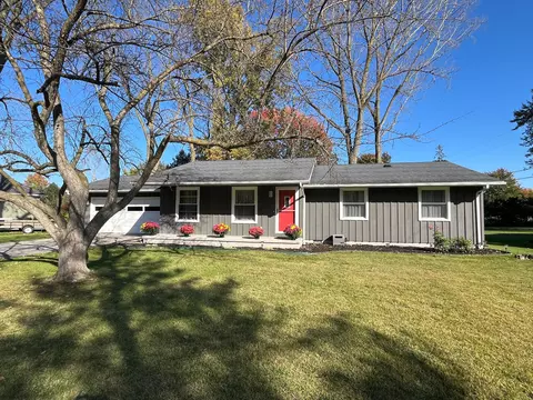 3048 Mayfield St, Port Huron, MI 48060