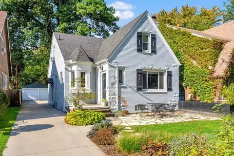 5269 Grayton St, Detroit, MI 48224