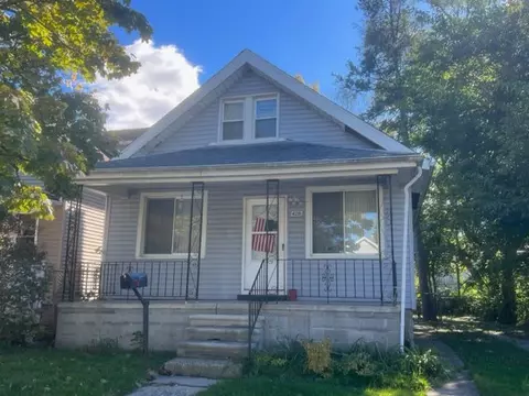 428 E Milton Ave, Hazel Park, MI 48030