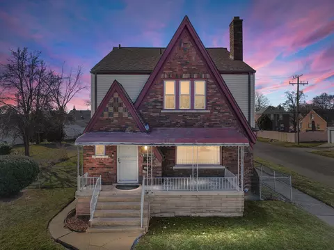 8165 Coyle St, Detroit, MI 48228