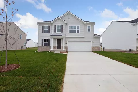 54500 Mockingbird Dr, Chesterfield, MI 48047