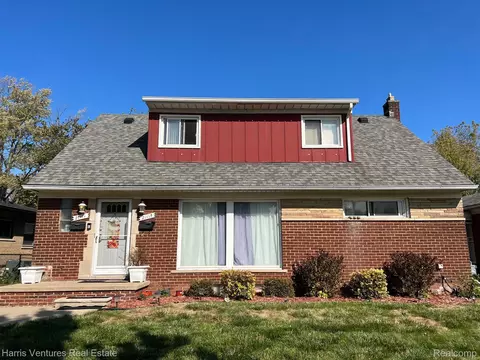 21111-15 Moross Rd, Grosse Pointe, MI 48236
