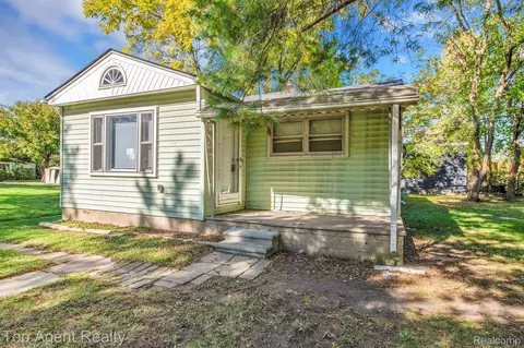 11491 Dodge Ave, Warren, MI 48089