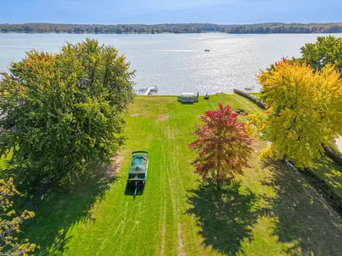 Vl Lake Crest Dr, Oregon, MI 48421
