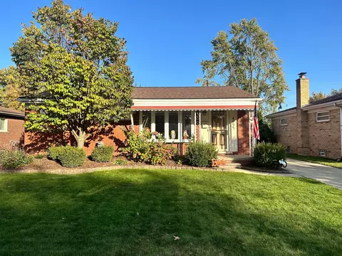 4455 Evans St, Wayne, MI 48184