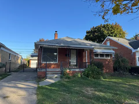 6922 Mayburn St, Dearborn Heights, MI 48127