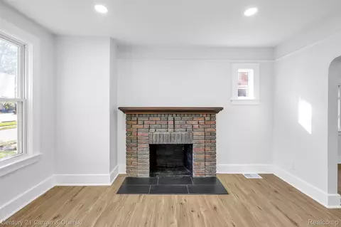 15361 Indiana St, Detroit, MI 48238