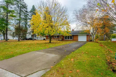 717 Colorado St, Marysville, MI 48040