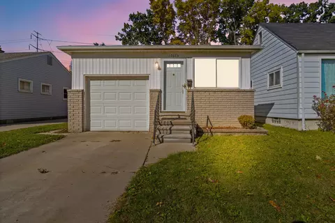 17673 Robert St, Melvindale, MI 48122