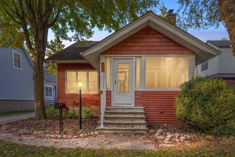 213 Woodside Rd, Royal Oak, MI 48073